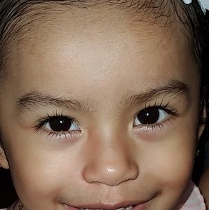 Meet your Posher, Damaris